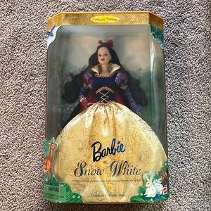 Snow White Barbie